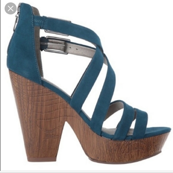 Guess Shoes - Guess strapped wedges